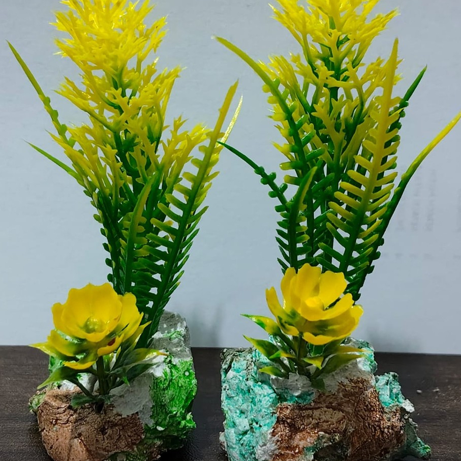 Hiasan akuarium bunga Kuning / cocok untuk akuarium kecil