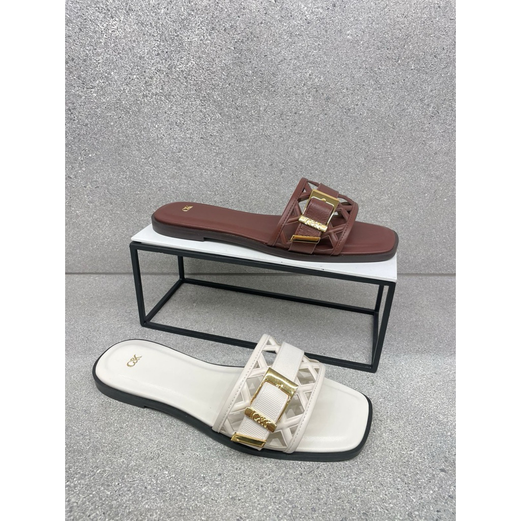 Sandal wanita flat charles&keith original