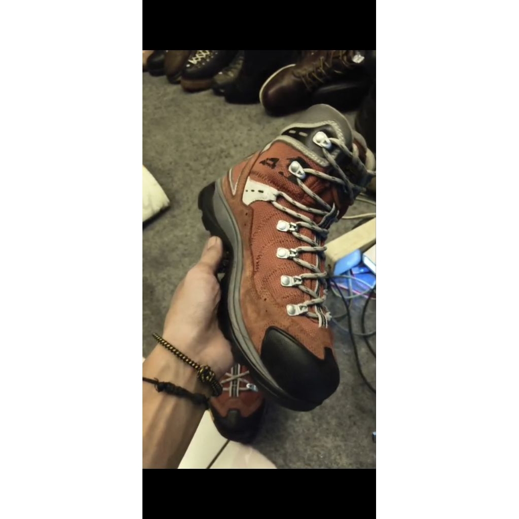 sepatu asolo