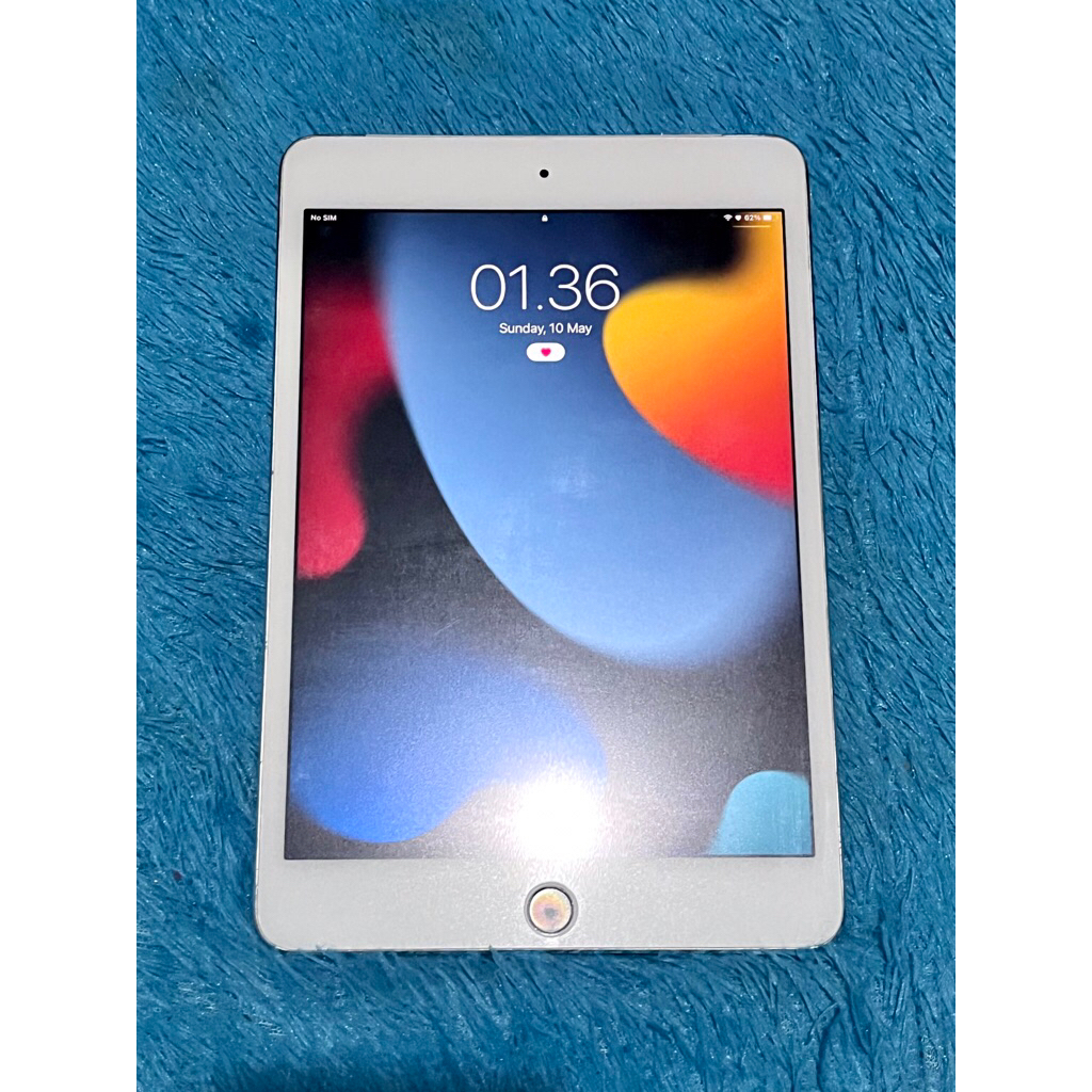 IPAD MINI 4 32gb ex ibox wifii + sim cellular (No dusbox, No Charger)