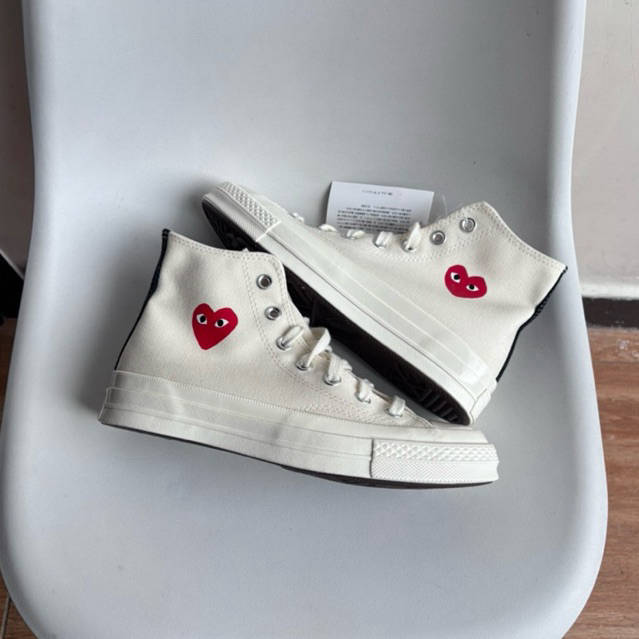Sepatu Sneakers Pria Converse Chuck Taylor 70s High CDG Play White Small Red Heart Original (RESMI S