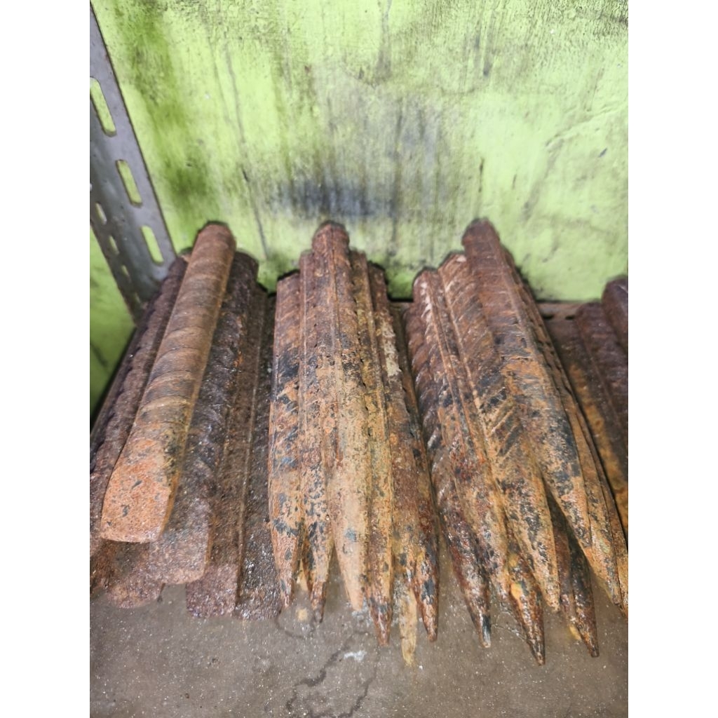 pahat besi 25,panjang 25cm sepuhan