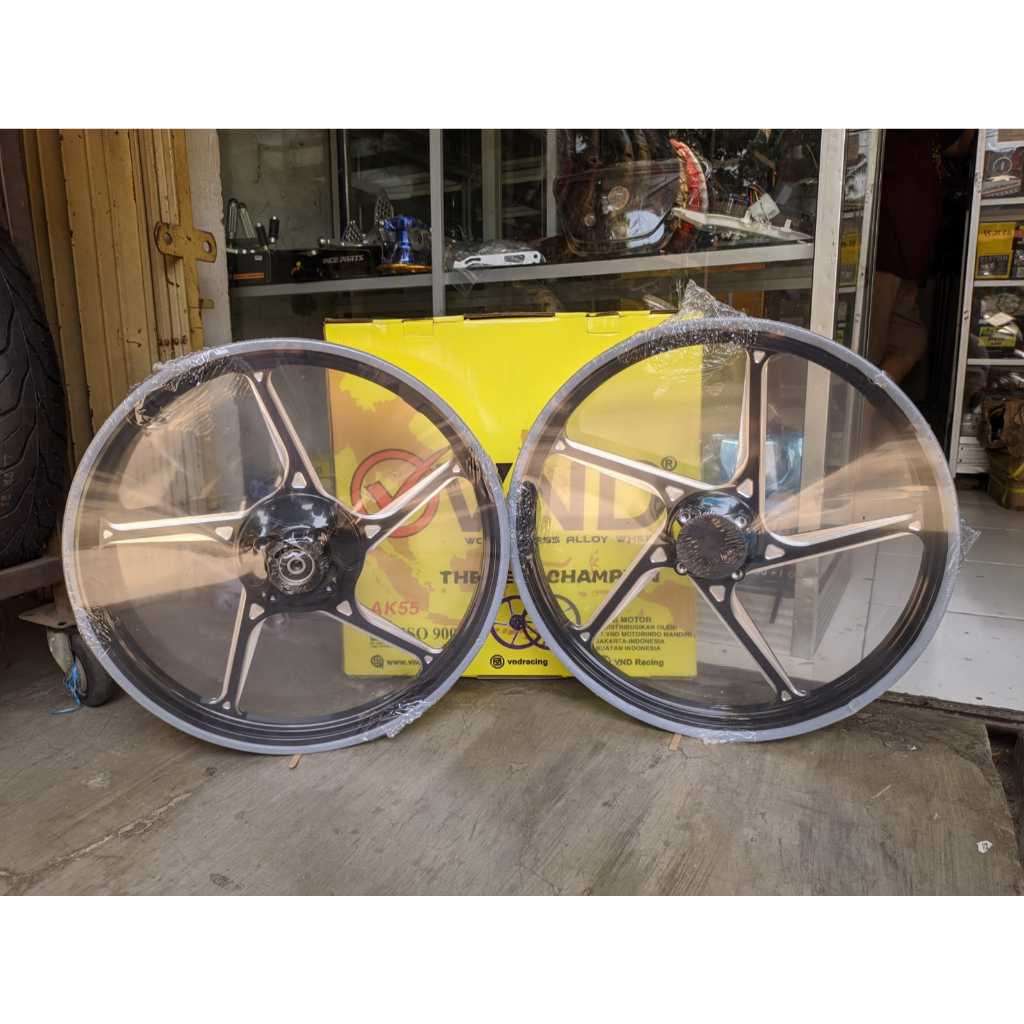 READY VELG VND AK 55 SUPRA X 125 DOUBLE DISC DD HITAM DAN BIRU VND AK55 ORIGINAL