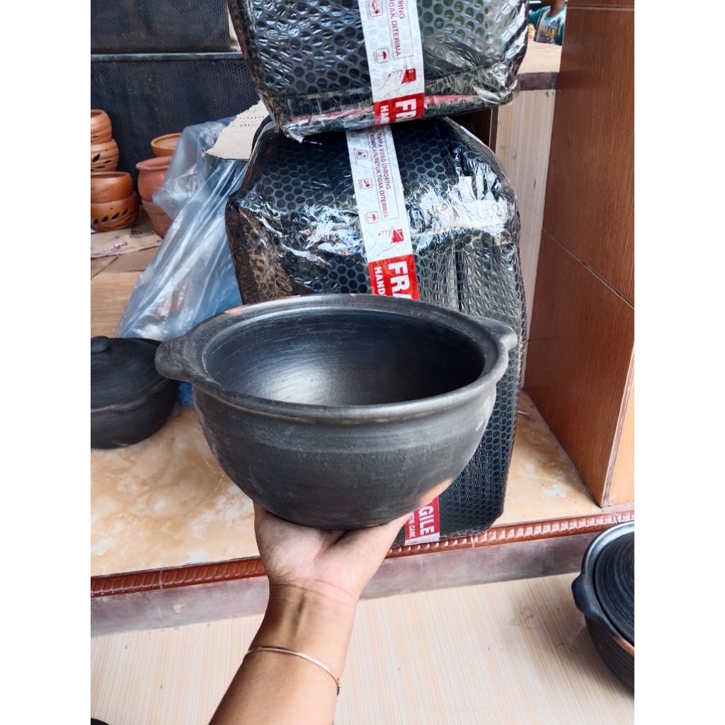 kuali tanah liat // kuali blendi// godokan jamu tanah liat