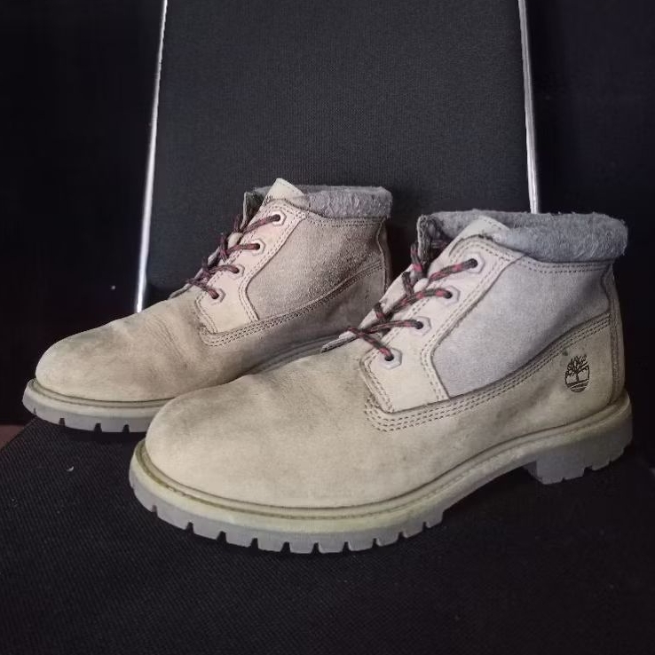 Timberland chukka grey size 40