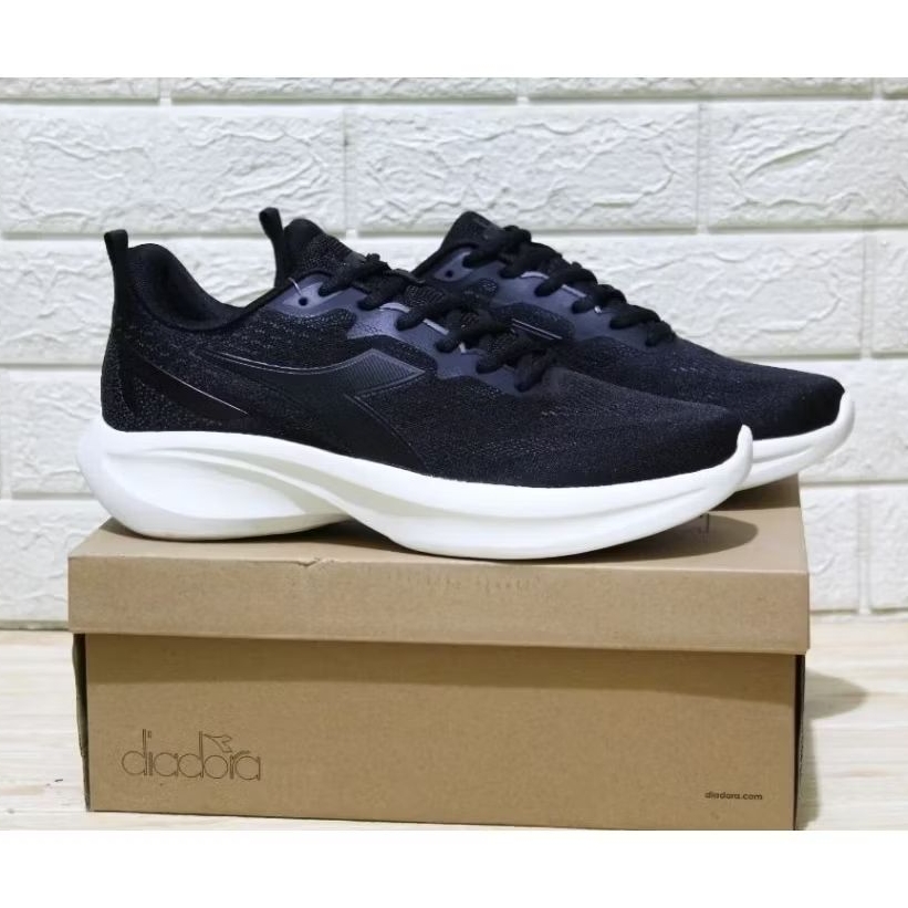 SEPATU DIADORA BLACK ORIGINAL