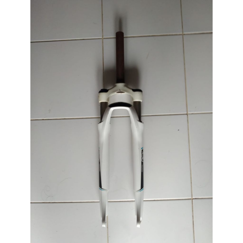 Fork Suntour NCX 700c Discbrake