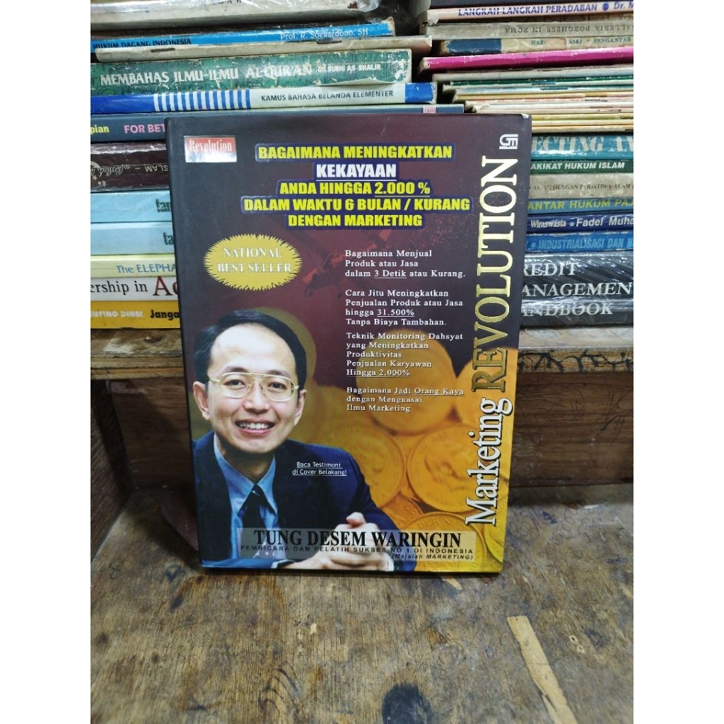 Marketing Revolution - Tung Desem Waringin