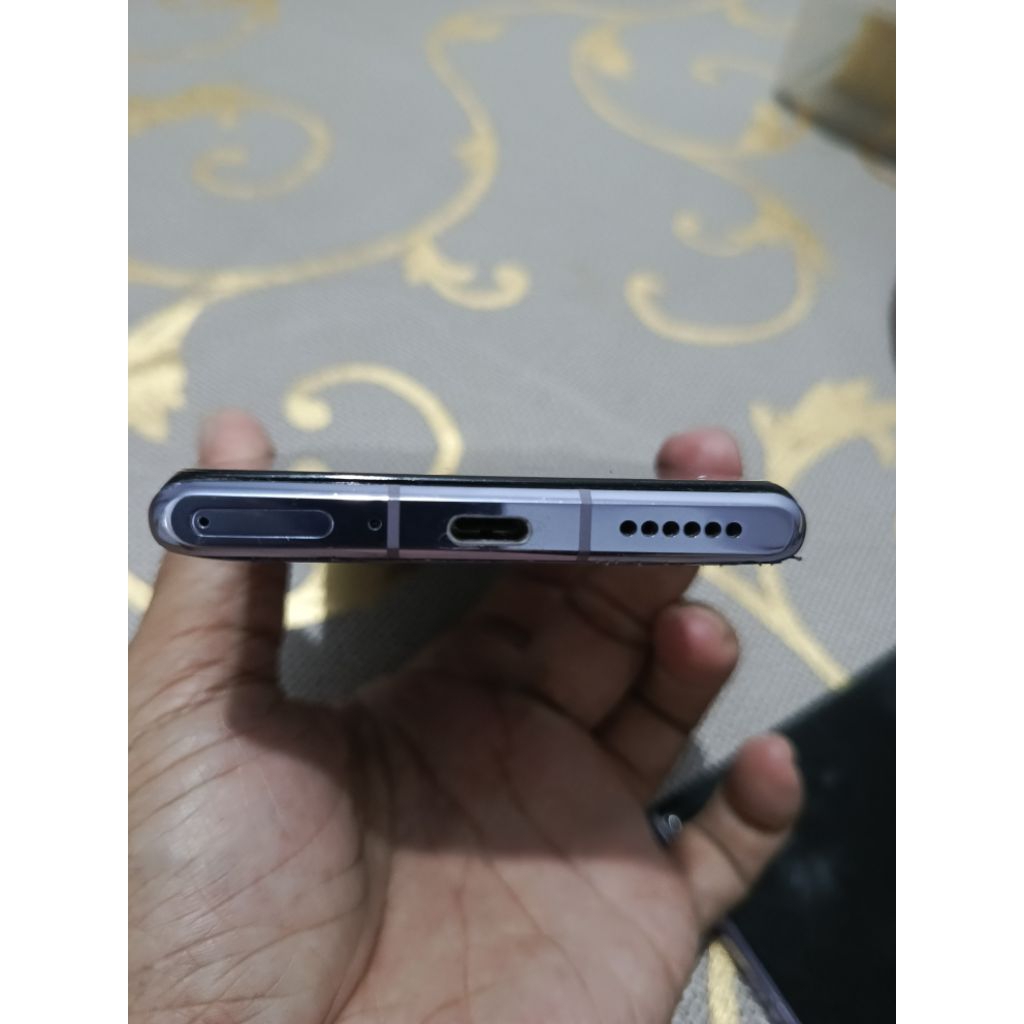 Huawei mate 30 pro bekas dan minus