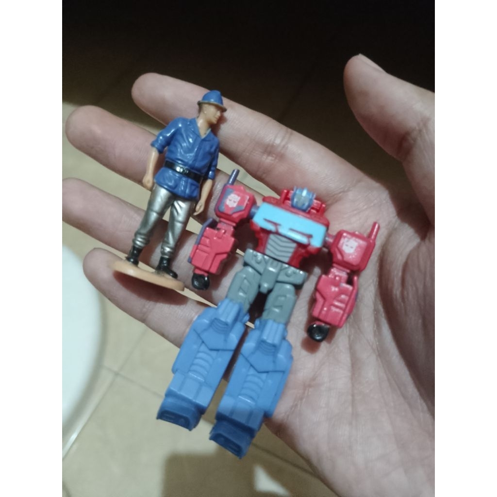 Transformers Mini + Orangan