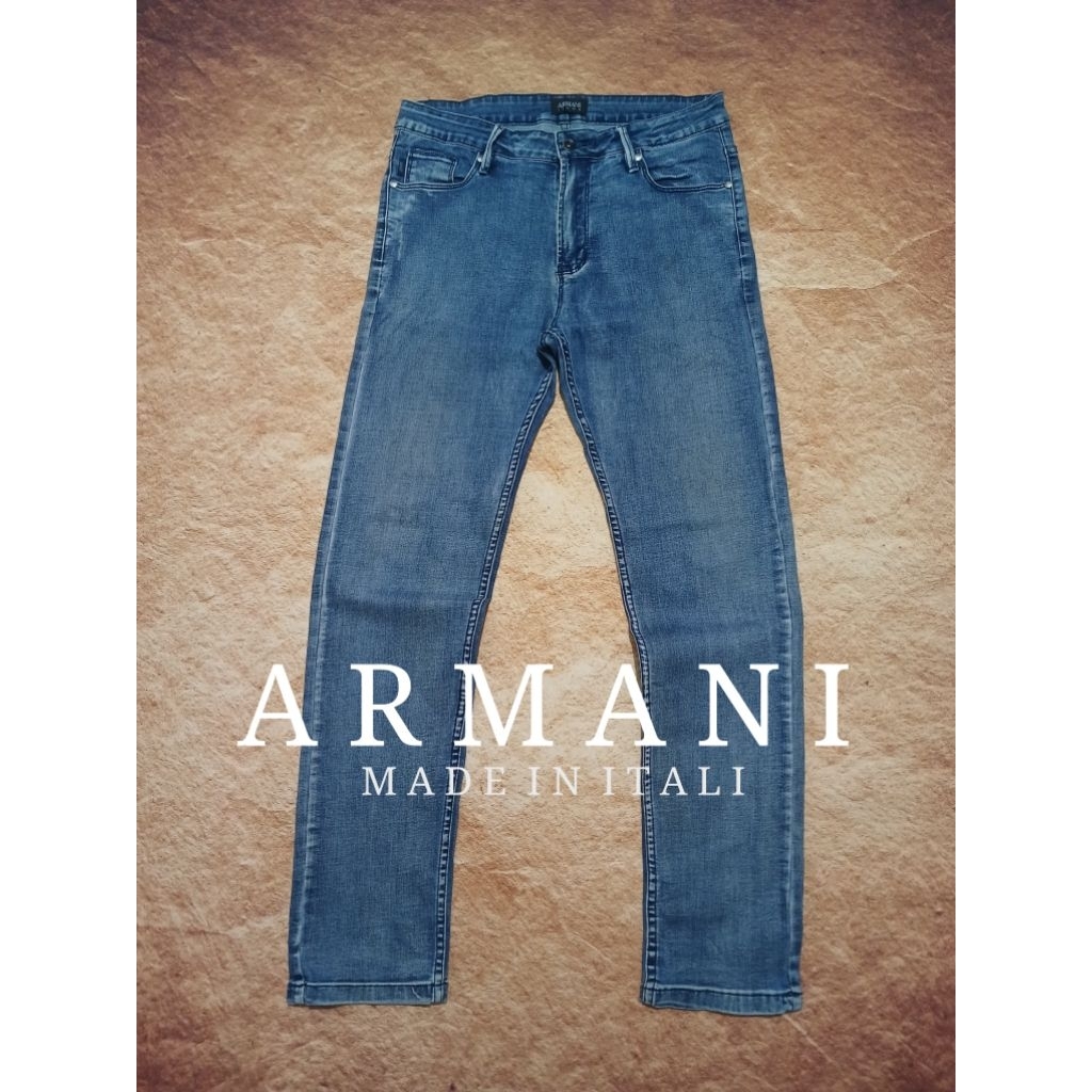 Celana jeans pria ARMANI soft denim ngaret bekas pakai
