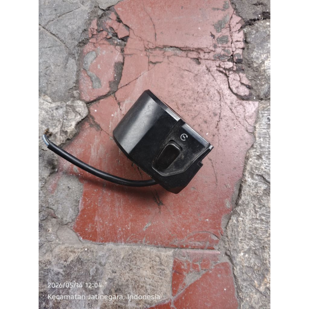 holder kanan nmax old