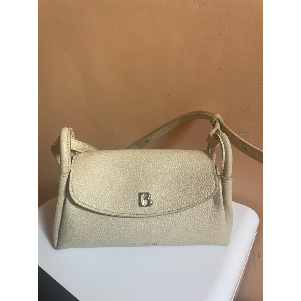 Tas Selempang Bostanten