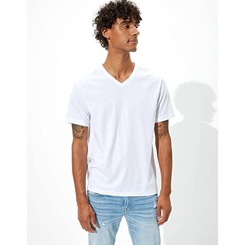 American Eagle V Neck Shirt