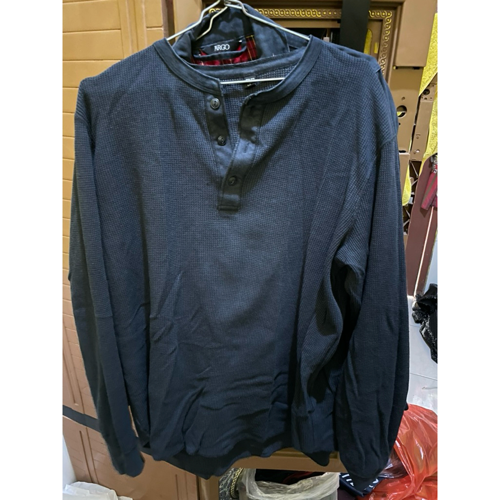 preloved Uniqlo Henley sz L