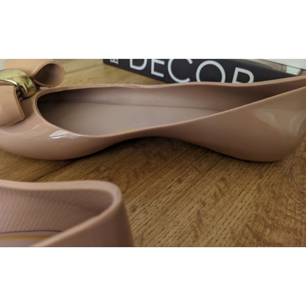 Preloved flat shoes jelly bunny