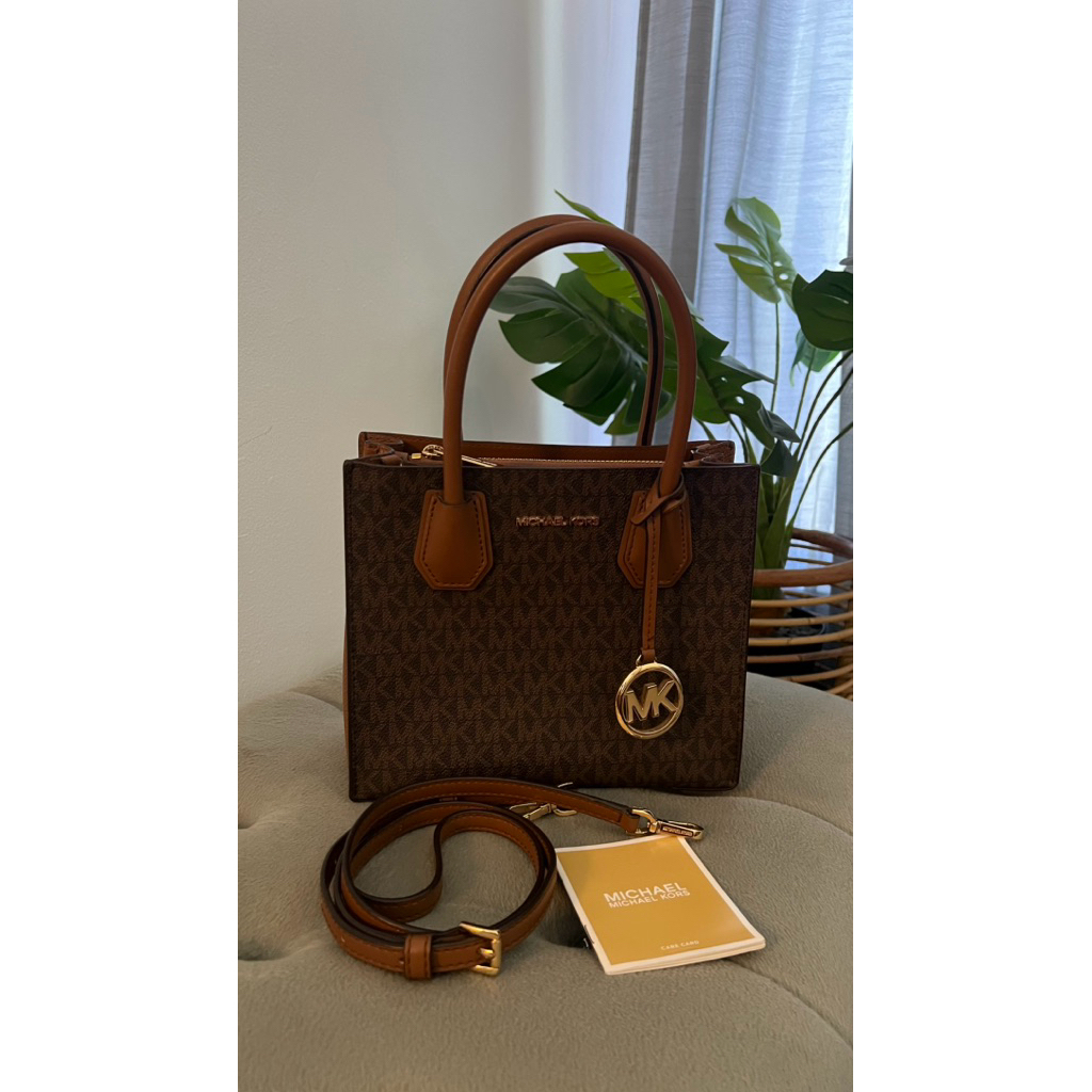 (preloved) michael kors mercer medium - signature brown