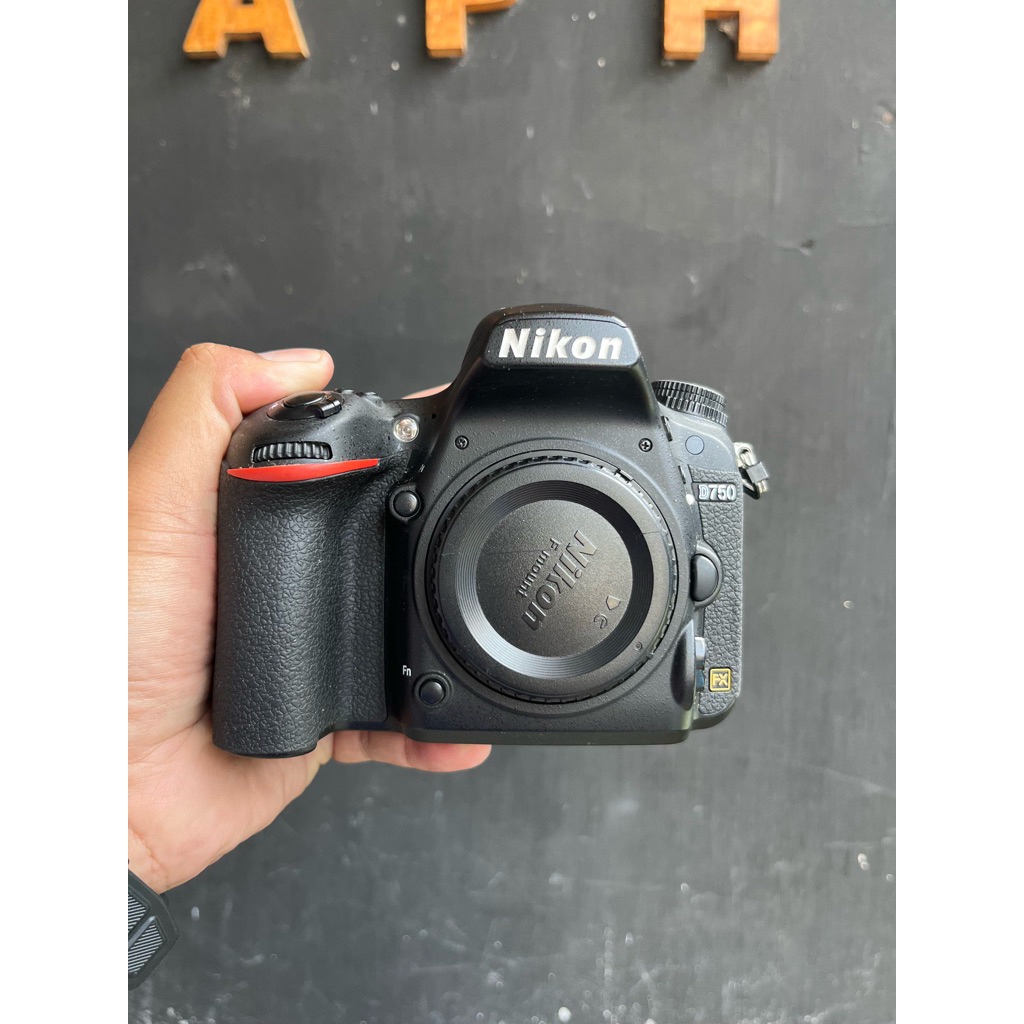 Nikon d750