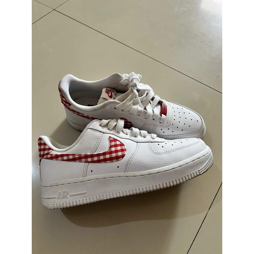 Nike Air Force 1 Low Red Gingham