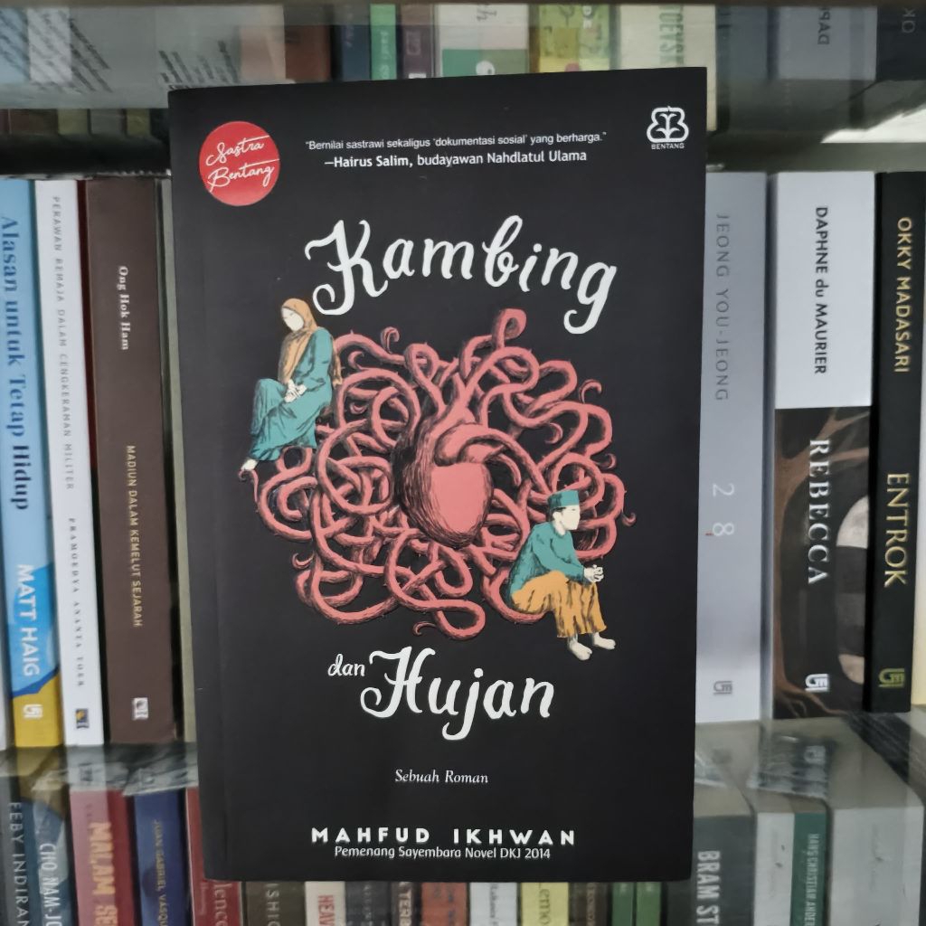 Kambing dan Hujan oleh Mahfud Ikhwan