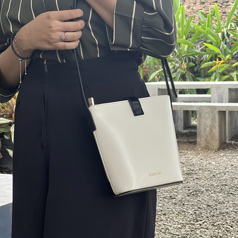 BONBURL Rekomendasi Tas Selempang Wanita Elegan & Mewah dari  Sling Bag Simpel tapi Kelihatan Mahal 