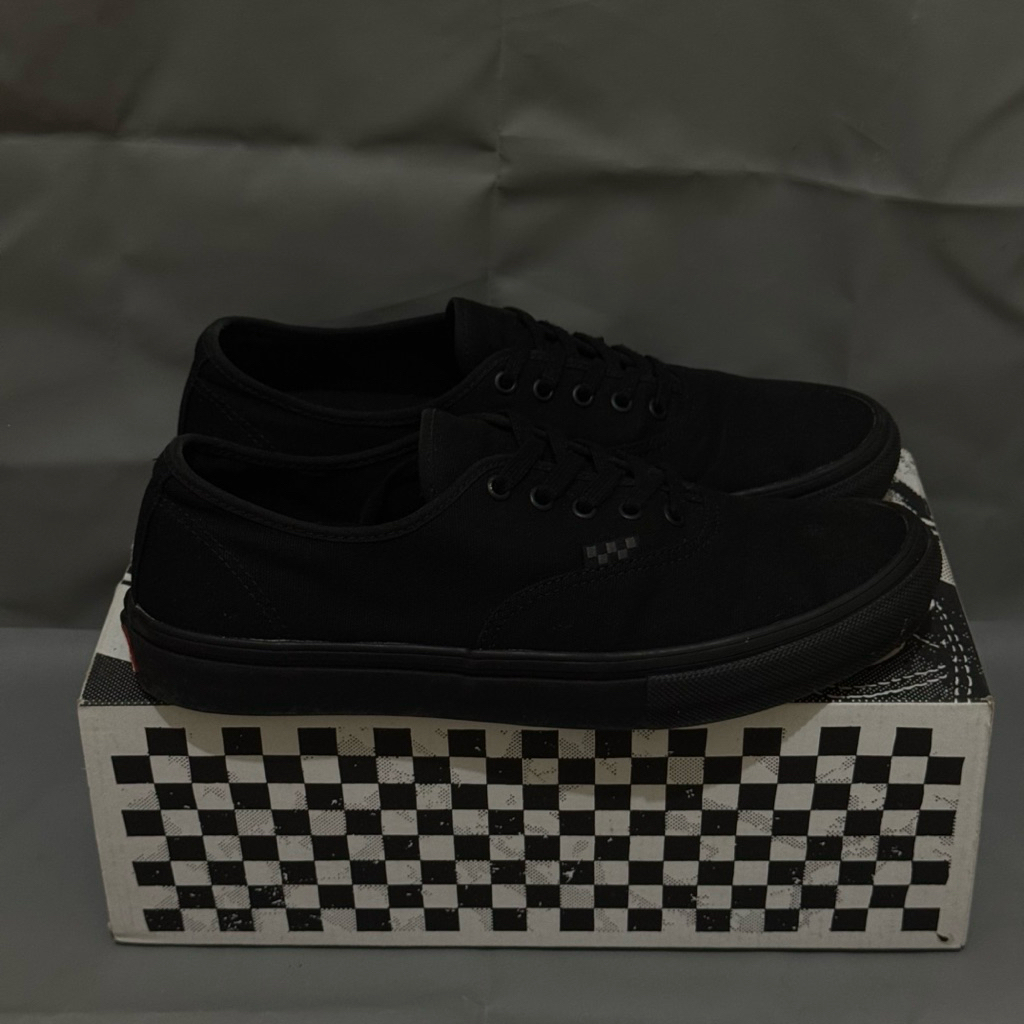 VANS SKATE AUTHENTIC FULLBLACK