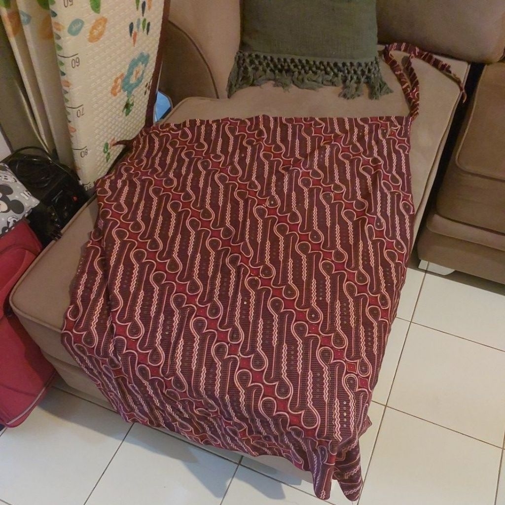 Kain Jarik Kondangan - Rok Lilit Kondangan - Rok Lilit maroon - Rok Lilit batik merah maroon kemerde