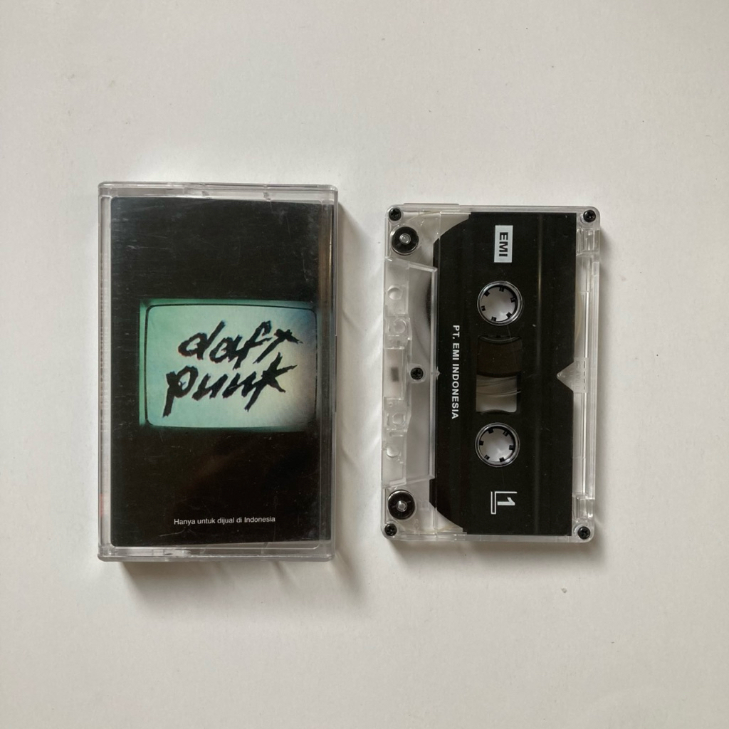 Kaset Pita Daft Punk Human After All