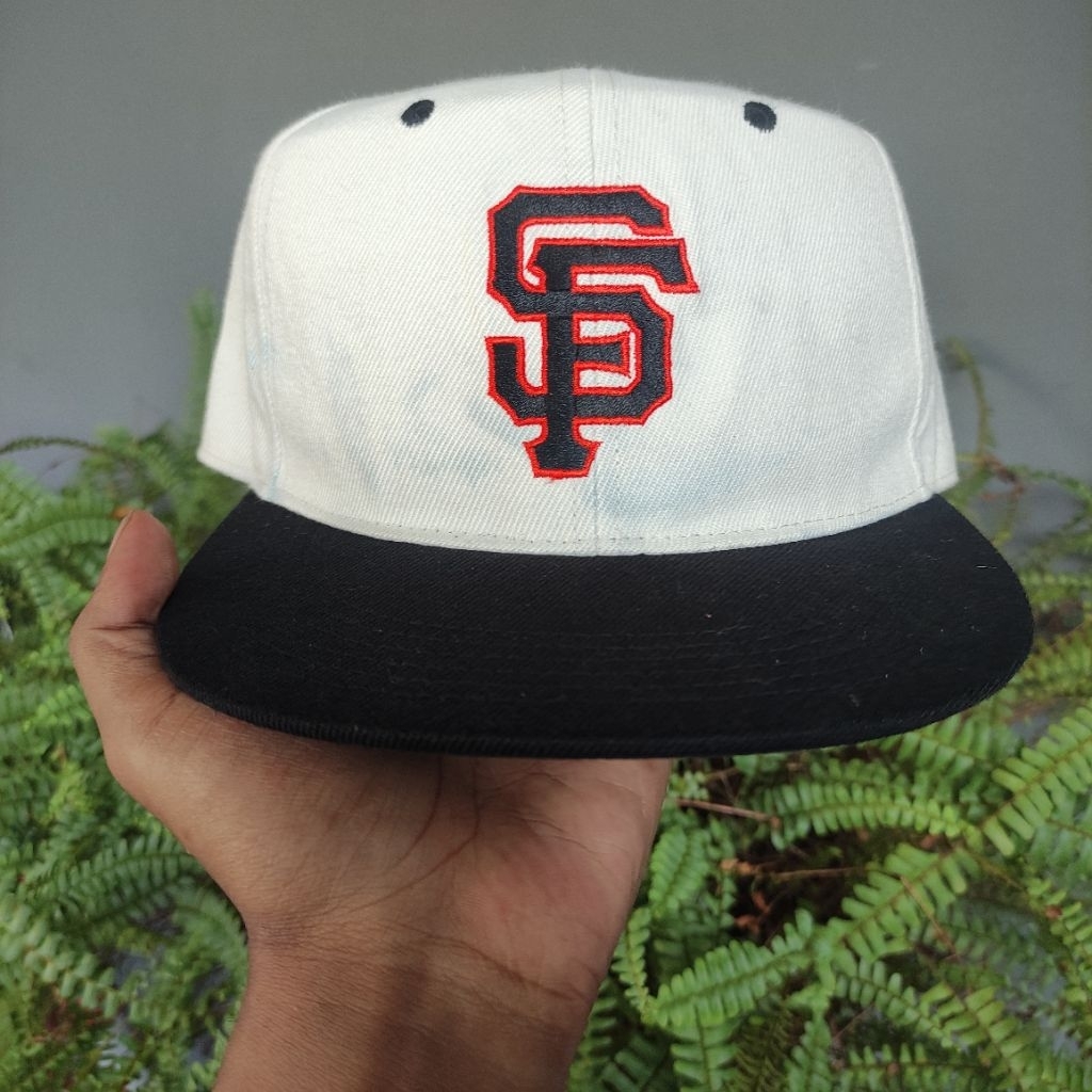 TOPI VINTAGE MLB SF G1ANTS TWO TONE