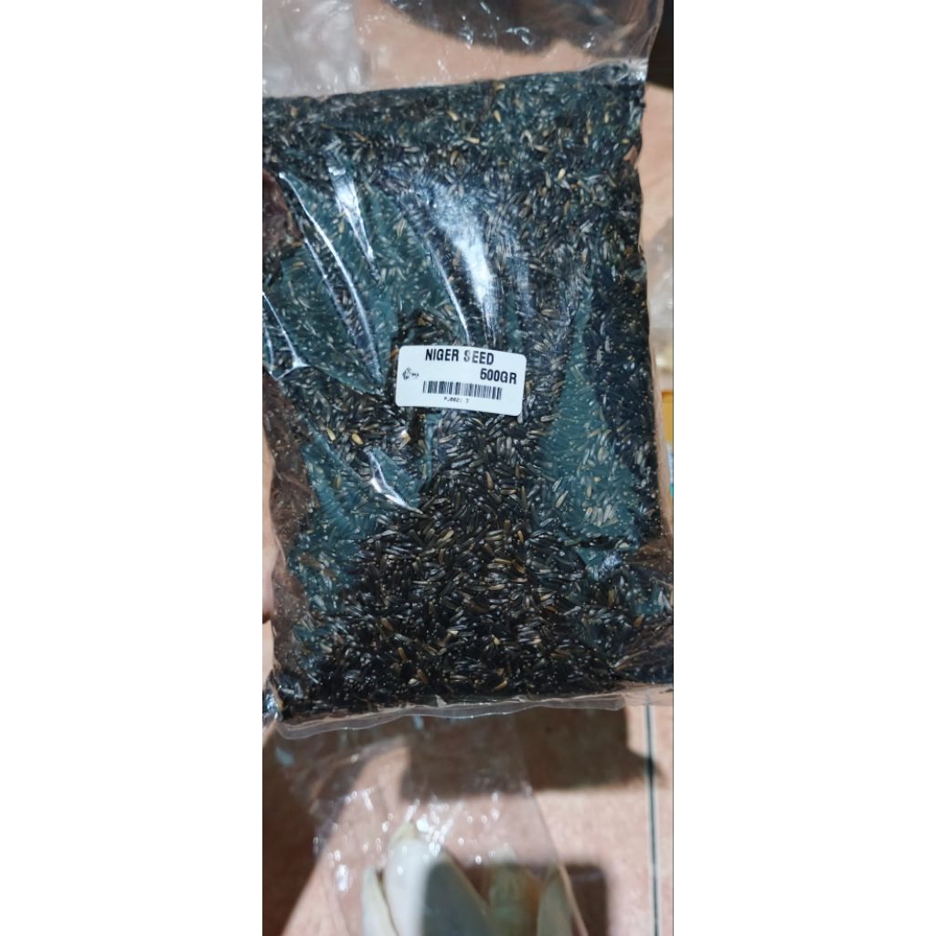 Niger Seed 1 KG - Meningkatkan Stamina dan Pertumbuhan Bulu Burung