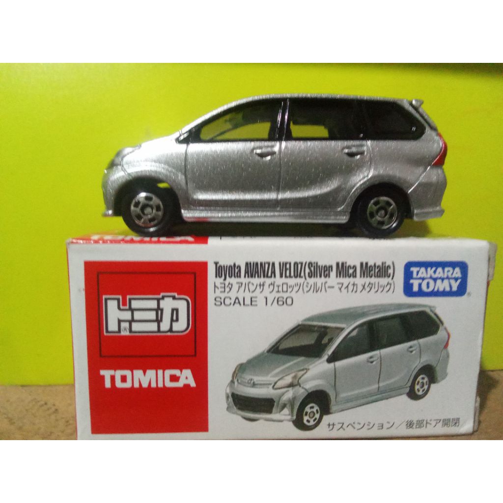 Tomica Avanza Veloz 1/60