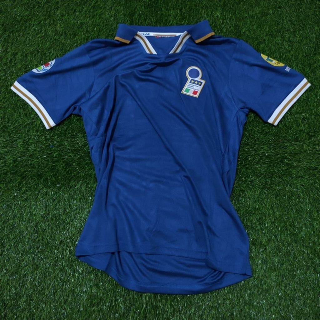 Jersey retro italia home tahun 1996