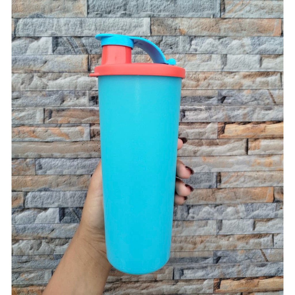 tupperware tumbler 470ml tutup flip warna biru / gelas / botol minum