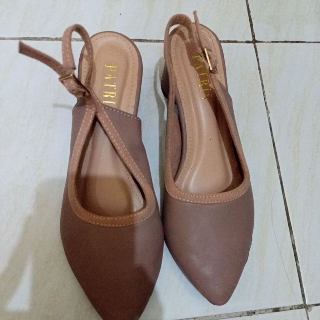Preloved sepatu wanita merk Patris