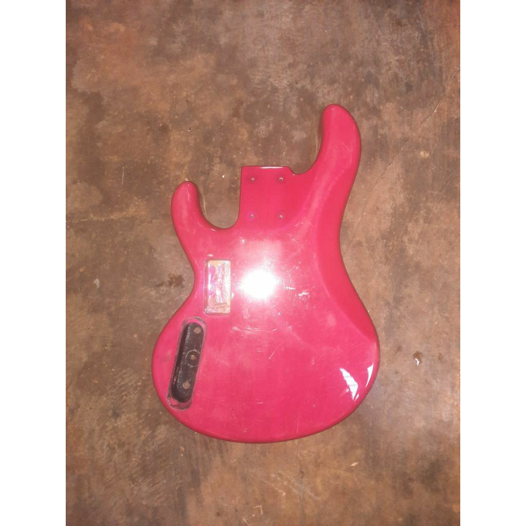 bodi bass 6 string
