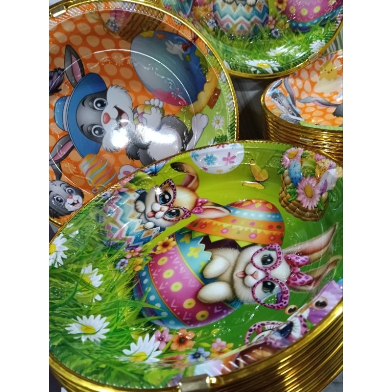Piring plastik karakter