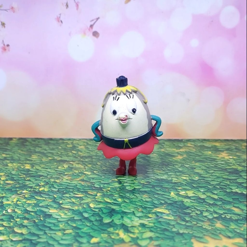 Nyonya Puff figure spongebob Mrs.puff murah no brand karet padat mainan seken