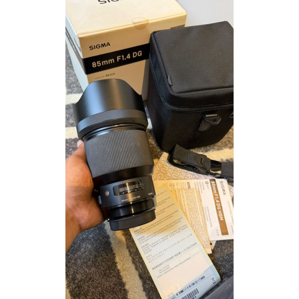 LENSA fix sigma art 85mm f1.4 for canon fullset dusbok sampe nota pembelian