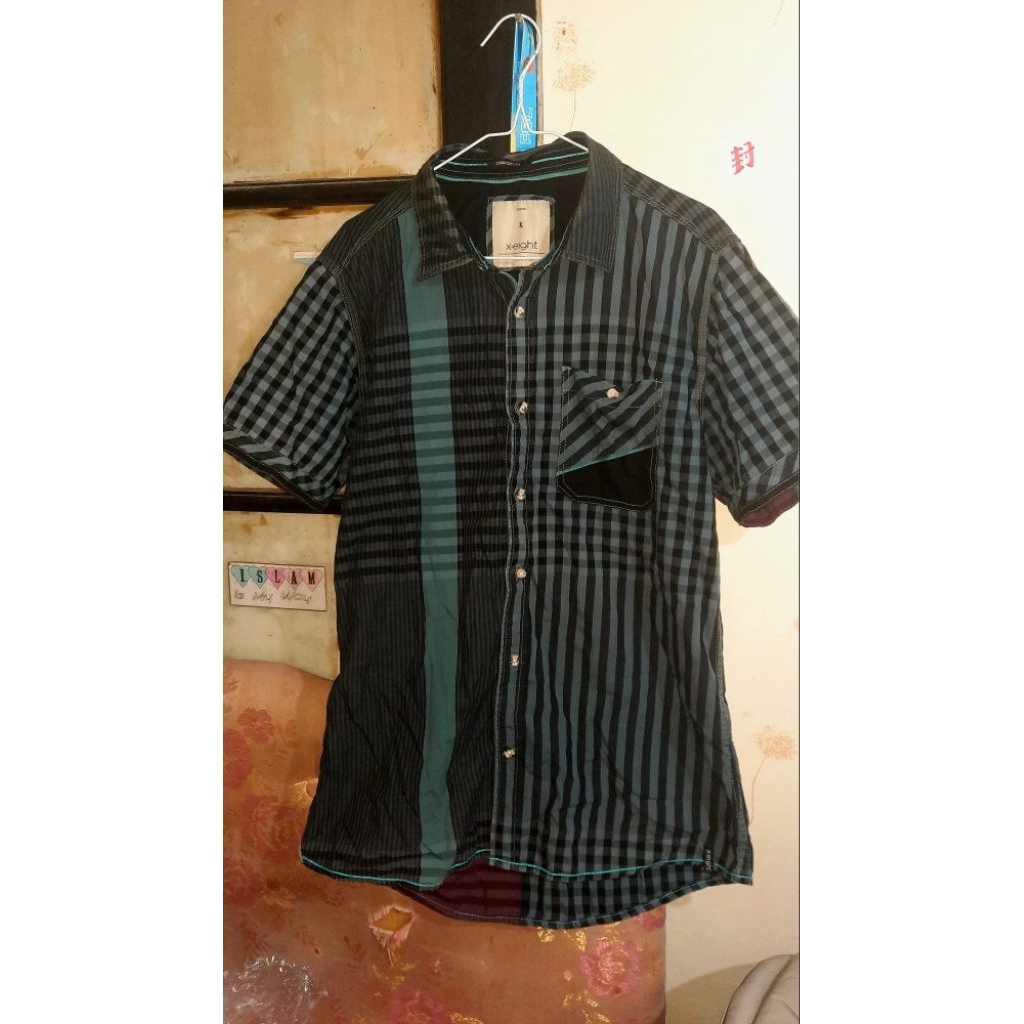 Kemeja pria second motif kotak2/garis cocok buat casual & acara resmi