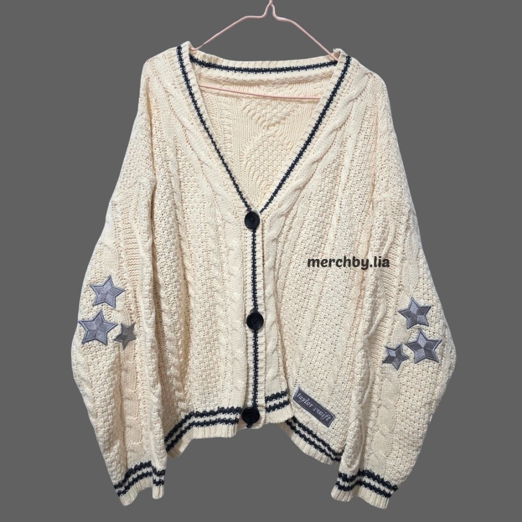 (READY RARE) Official Taylor Swift Folklore Cardigan First Edition 2020 tag the eras tour tag Reputa