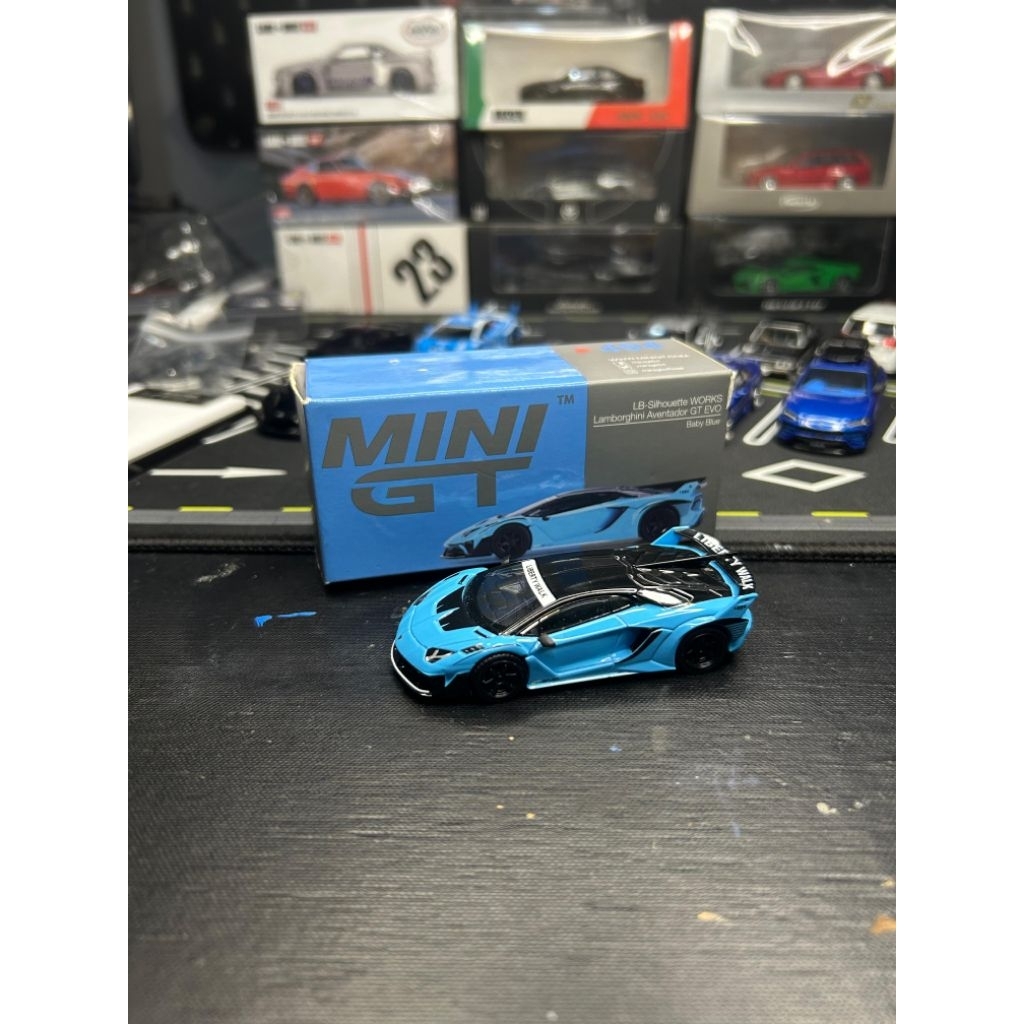 Mini GT Aventador GT Evo LBWK