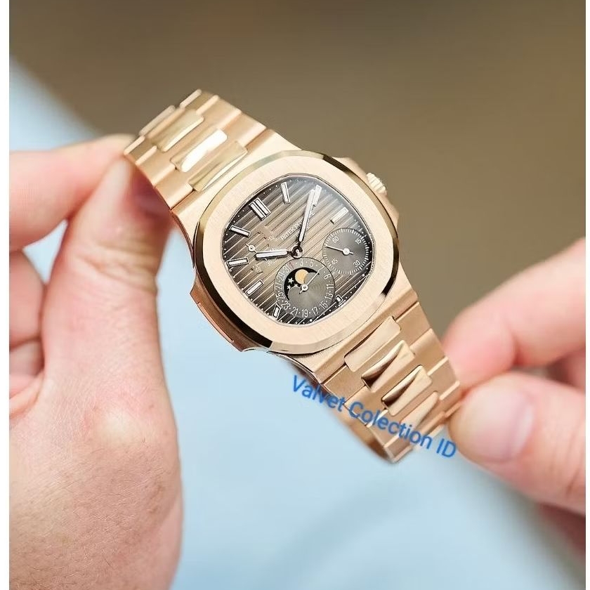 Patek Philippe Nautilus 5712 Swiss Automatic Movement Rose Gold Dial Clone Quality