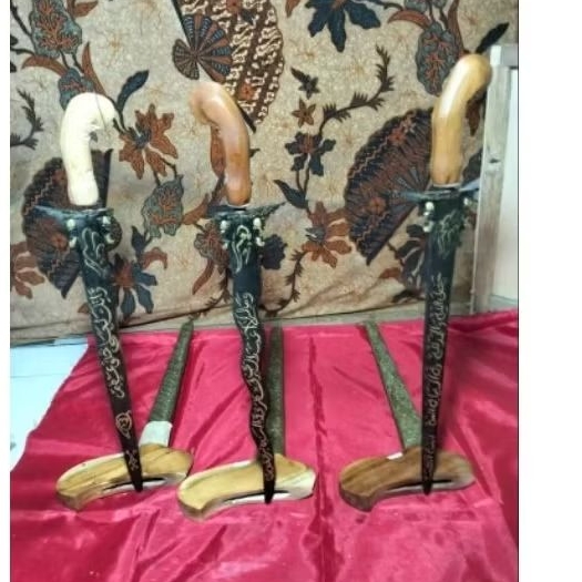 Keris omyang jimbe