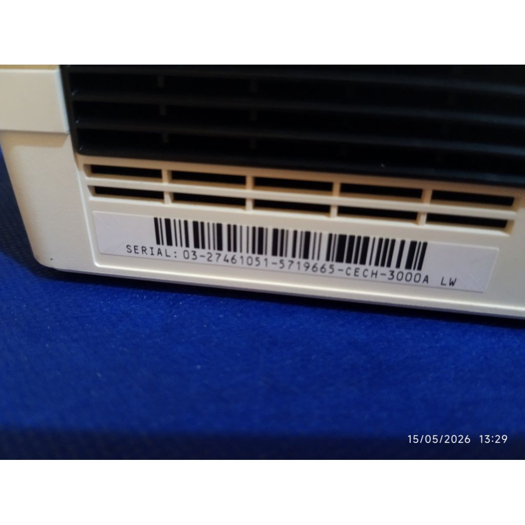 PS 3 Slim Seri 3000A HDD 500 GB HEN Putih