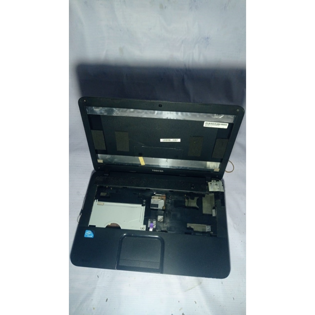 Casing toshiba frame layar c800