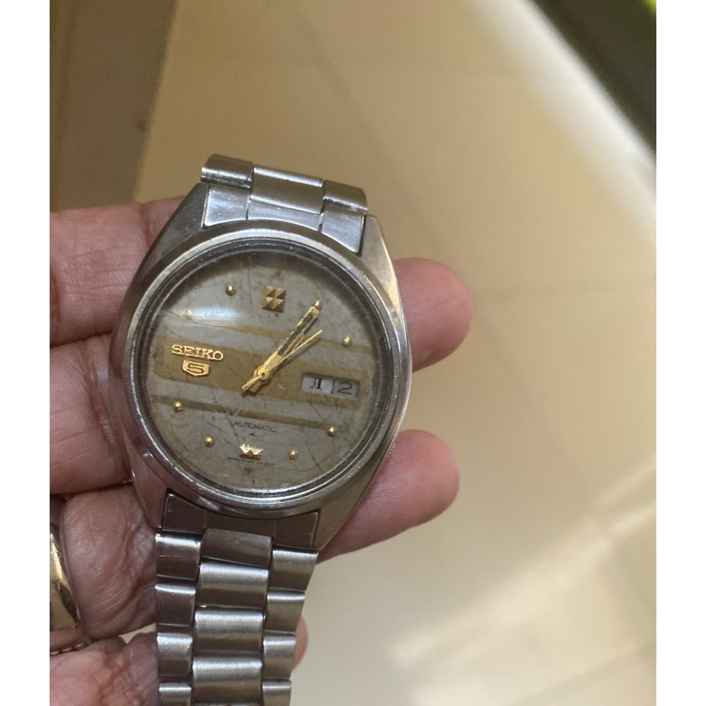 Seiko 5 Automatic Vintage TV Dial Original Japan 35mm Day Date Rare Gold Index