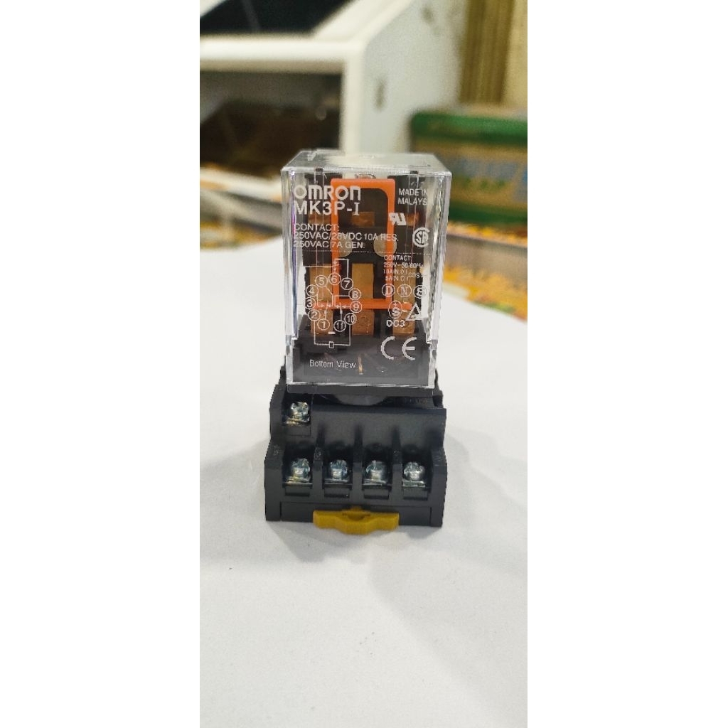 relay MK3P 220VAC omron + socket