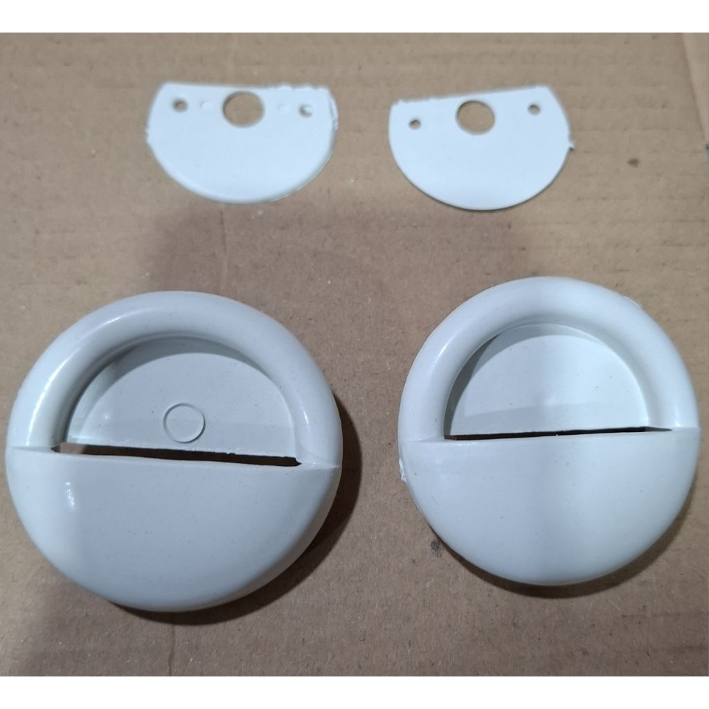 Tarikan Pintu Kamar Mandi PVC Putih