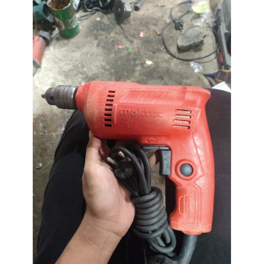 Mesin Bor Listrik maktec MT60 10mm - 2 Arah bekas