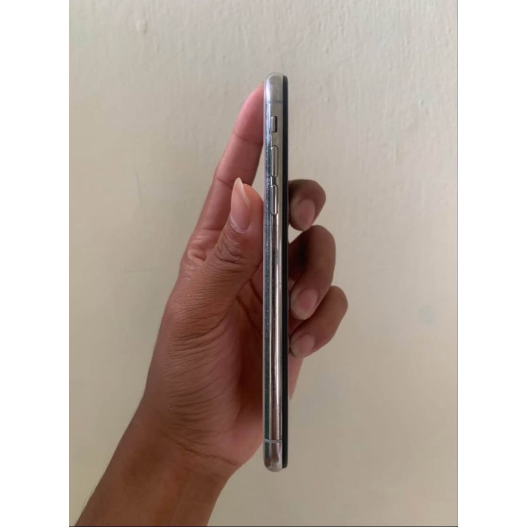 iphone xs 64